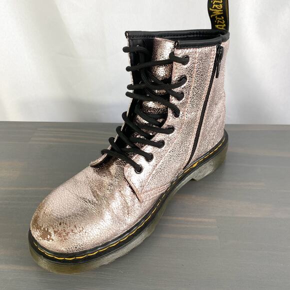 Dr. Martens Y2K Combat Boots‎ Girls 4 Women 6 Disco Crinkle Metallic Pink Suede - Picture 1 of 9